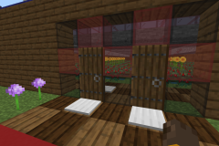  Plants in a greenhouse (1/2)
